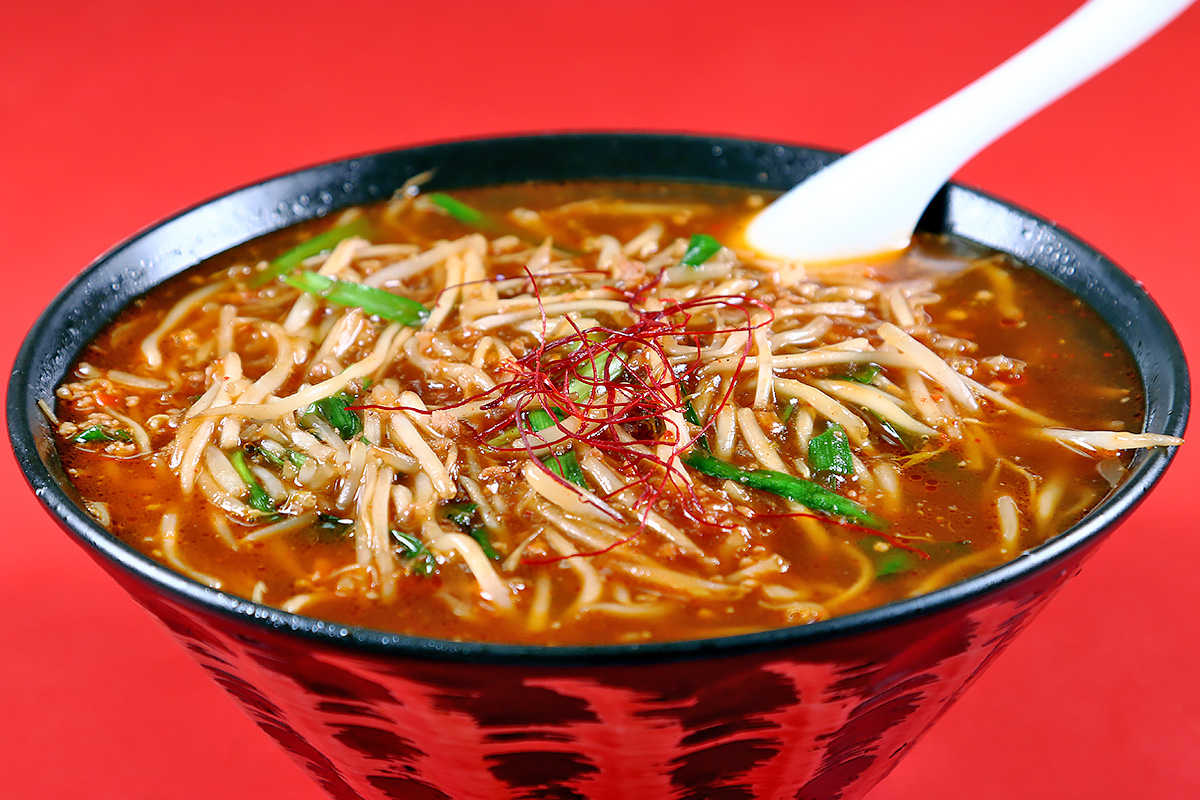 おそば類 どーや麺 900円（税込）